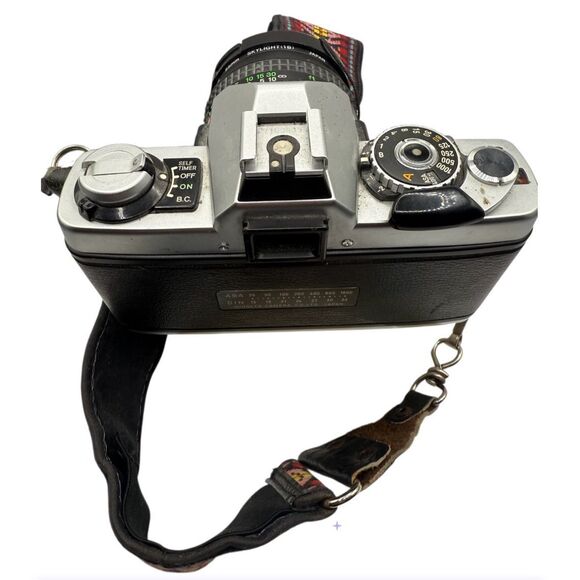 Minolta XG-1 35mm SLR Film Camera With Minolta MD Rokkor-X 50mm 1:1.4 lens. - Picture 3 of 6